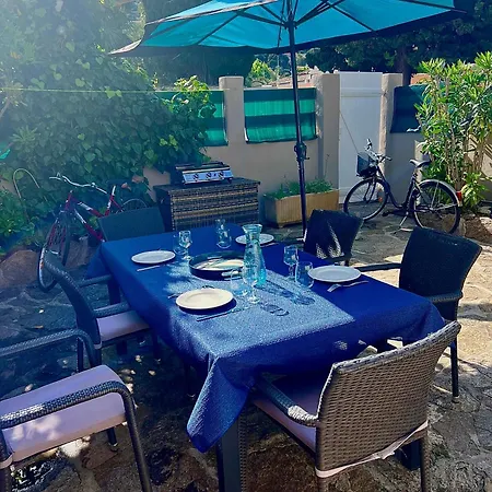 Front De - Climatise Classe 2 Etoiles Avec Jardin 르 라방두